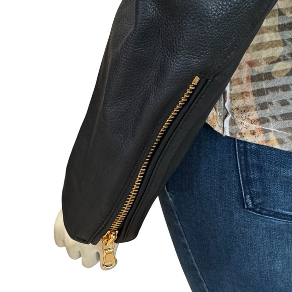 NEW Moschino x H&M Collaboration Cropped Black Leather Moto Jacket - Picture 7 of 14